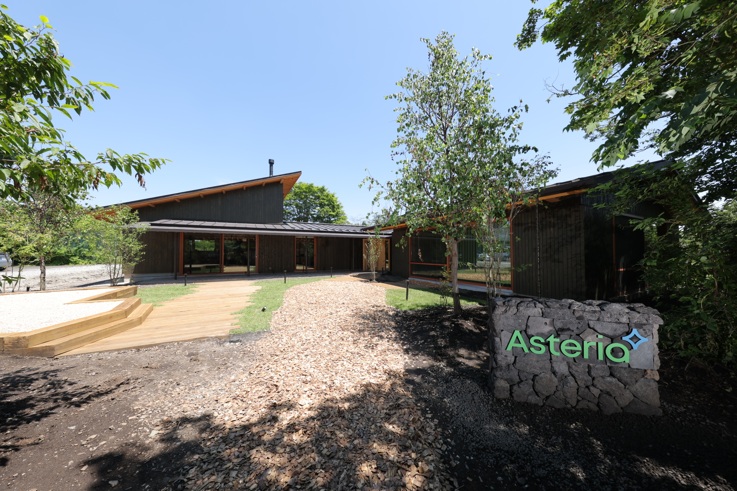 アステリアが軽井沢にリゾートオフィスを新設！ 近未来のワークスペースのグランドオープンをレポート