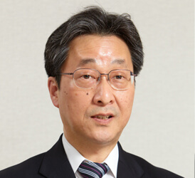 陽川氏